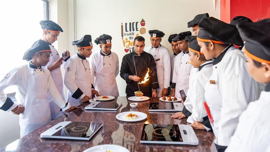 International School of Hospitality Management Kolkata Practical Training photo 15